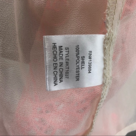 Vestique Sheer Cream & Pink Kimono Top - Picture 9 of 10